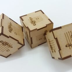 Cj de 3 dados de notas musicais