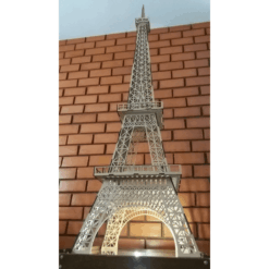 Torre eiffel gigante de 2m de altura