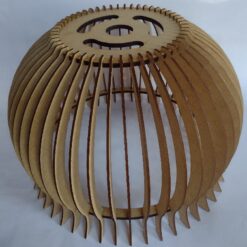 Lustre bola g com saia m