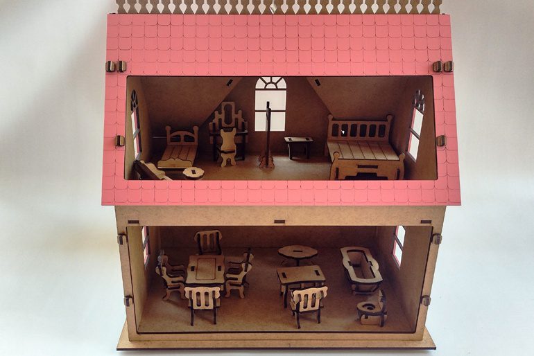 Casinha De Boneca Modelo Americana Mdf Pintada Com 30 Moveis