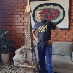 Torre Eiffel Gigante de 2,3m de altura